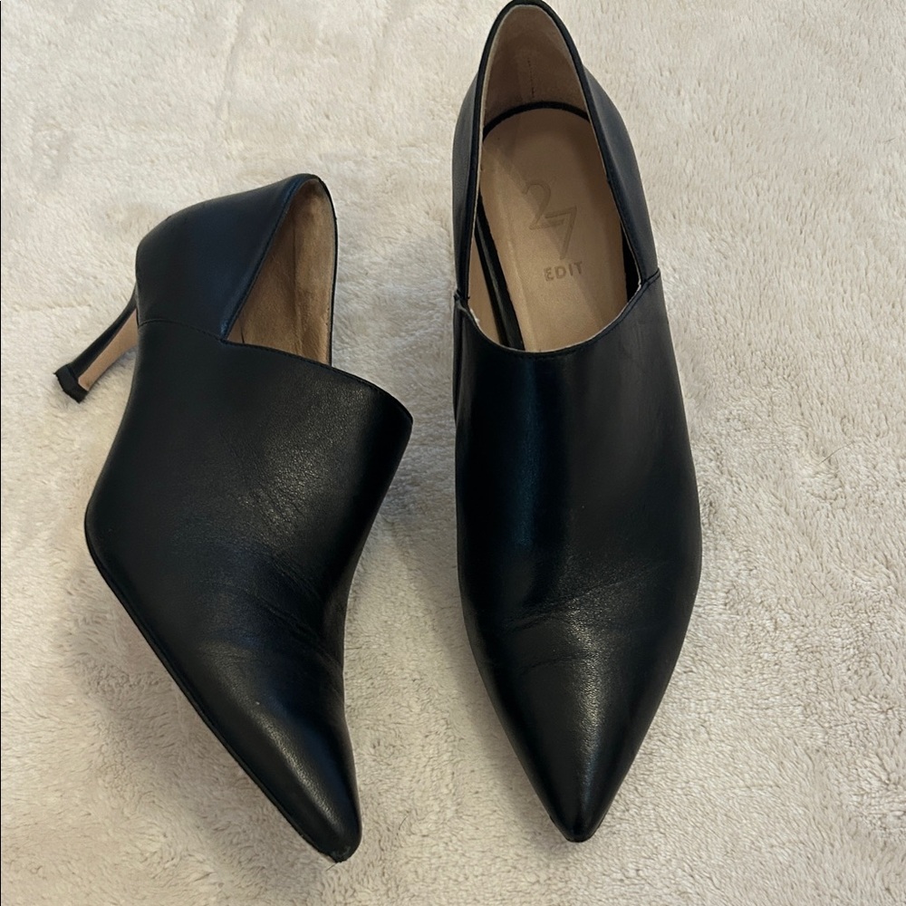27 EDIT Classic Black Leather Heels